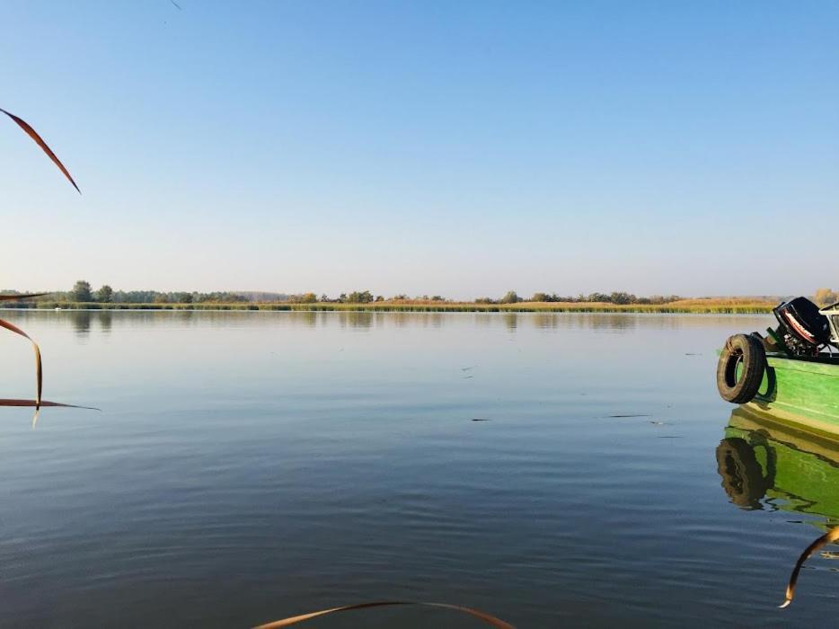 Апартаменты Tomajor Vendeghazak Tiszaeszlar Экстерьер фото